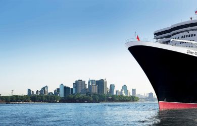 De Queen Mary 2 in New York