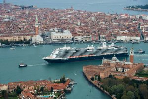 MS Koningsdam